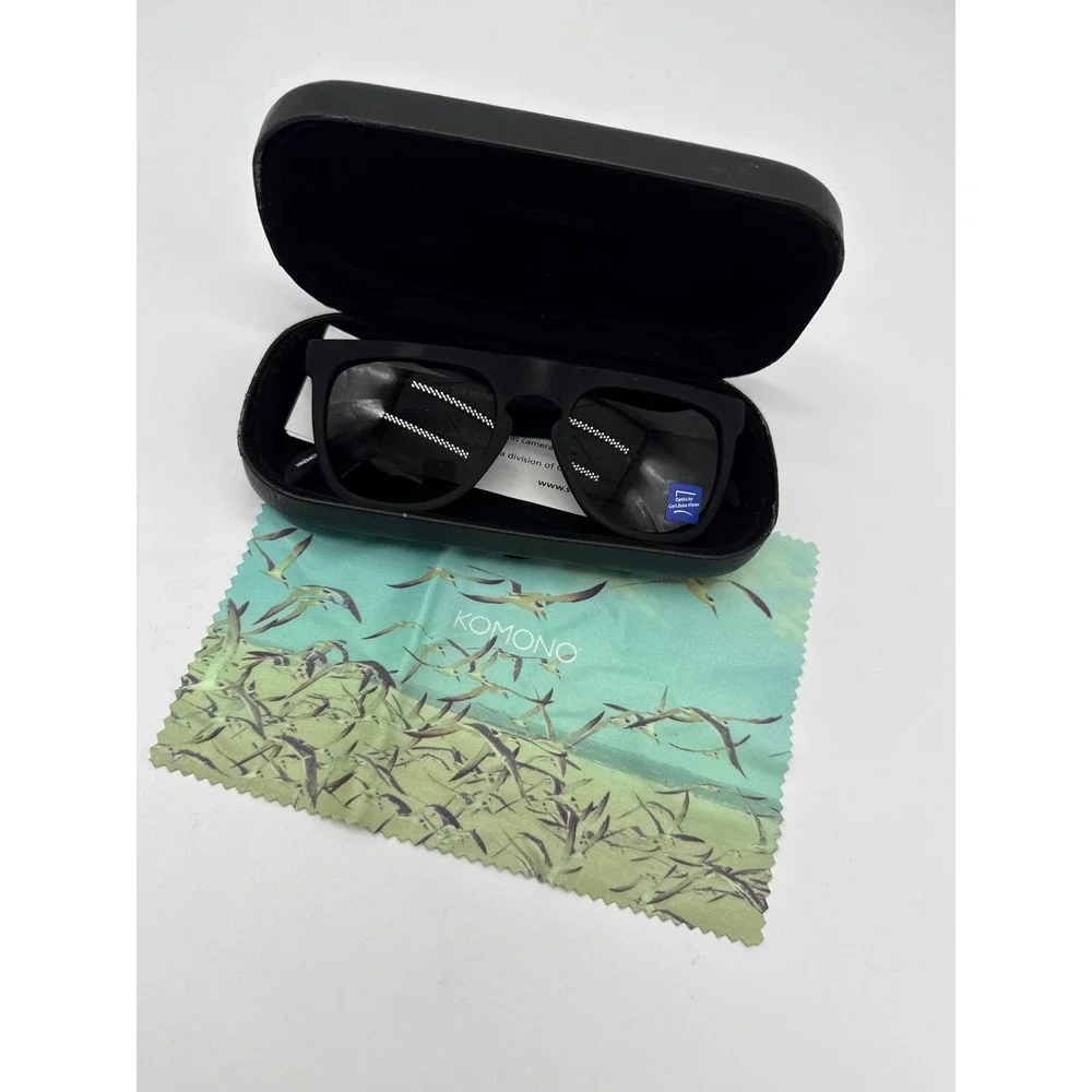 Komono Sunglasses Unisex OS Black New Carl Zeiss Lenses Matte Square Frame
